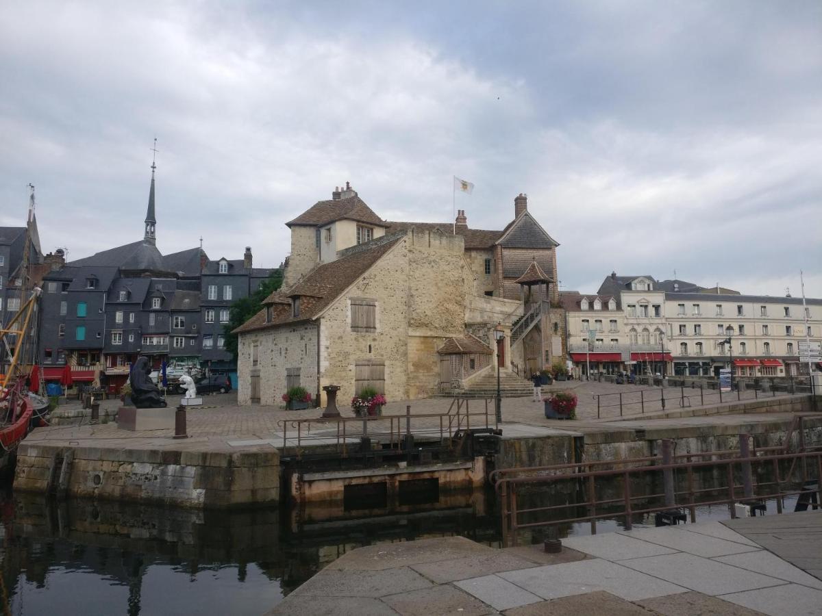 Studio Centre Historique Honfleur Exterior photo